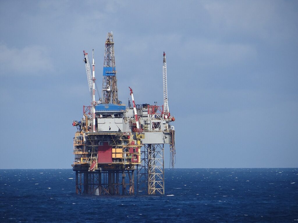 The D15-A gas platform standing above the sea with drilling and lifting equipment.